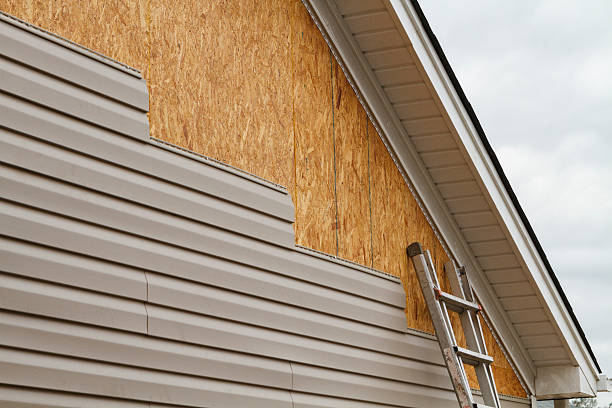 24/7 Emergency Emergency Siding Repair experts in North Andover, MA